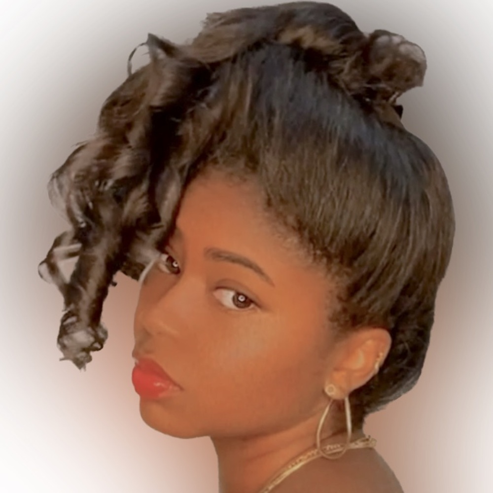 Meet your Posher, Dianne nicole